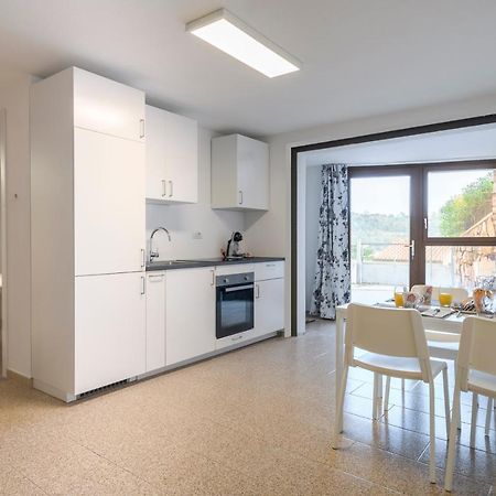 Cosy And Modern Apartment Portu Frailis أرباتاكْسْ المظهر الخارجي الصورة