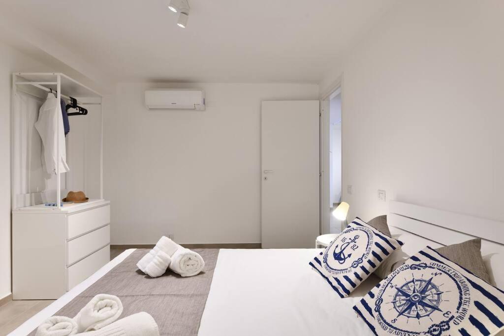 Cosy And Modern Apartment Portu Frailis أرباتاكْسْ المظهر الخارجي الصورة