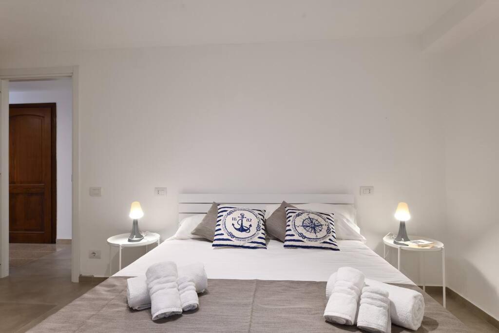Cosy And Modern Apartment Portu Frailis أرباتاكْسْ المظهر الخارجي الصورة
